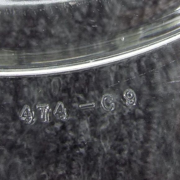 Vintage 1961 Pyrex 474-B Bride's Casserole Dish with Lid 1-1/2 Qt. Made in USA - Picture 10 of 10